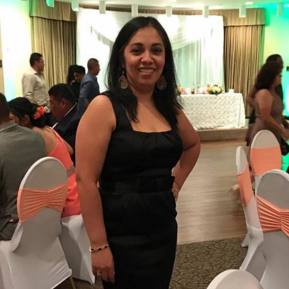 Meet your Posher, Lorena